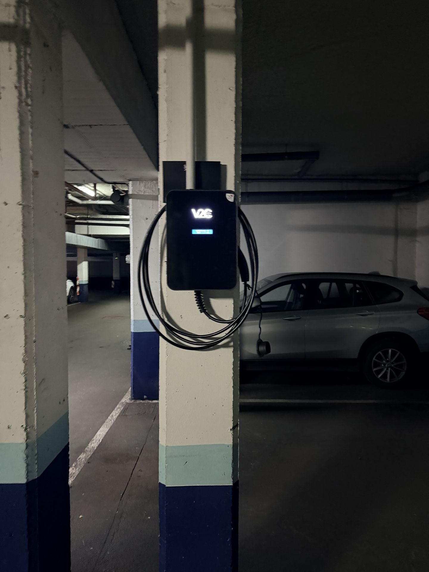 V2C wallbox en parking subterraneo