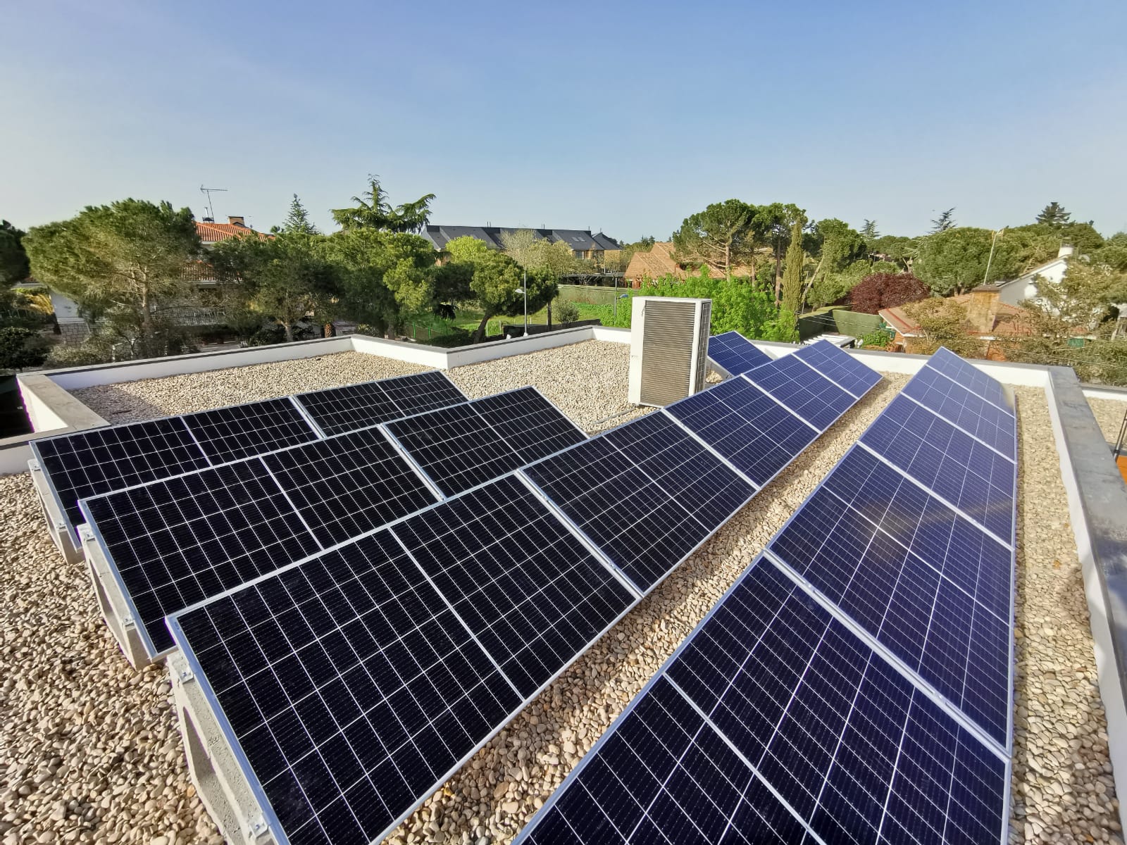 Sistema fotovoltaico con placas solares